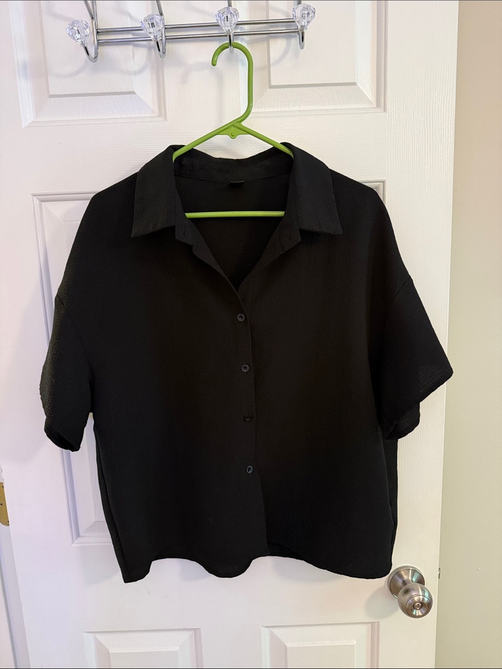 SHEIN Black Short-Sleeve Button Down Collared Top